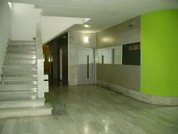 伦塔尔玛阿扎哈尔公寓式酒店 萨洛