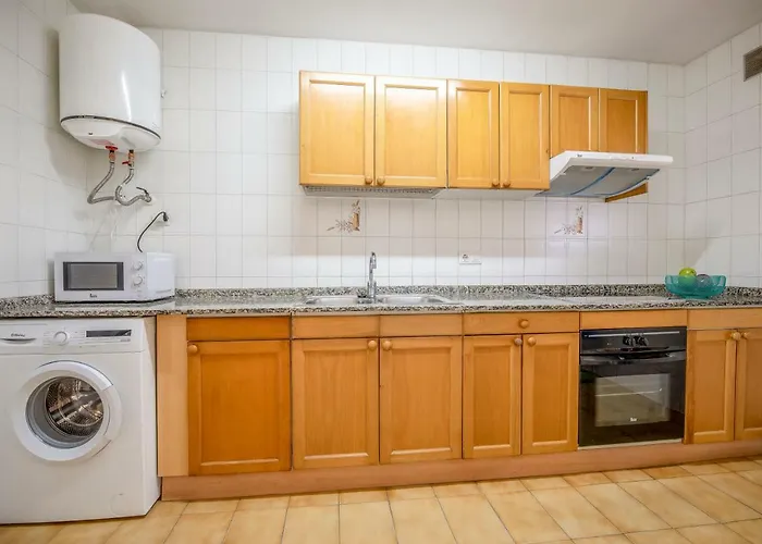 伦塔尔玛阿扎哈尔公寓式酒店 公寓 *